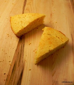 Corn Bread Slices (c)2011 LaDomestique.com Corn Bread Slices (c)2011 LaDomestique.com