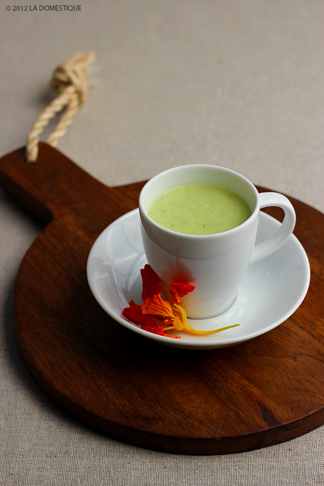 Chilled Cucumber Soup (c)2012 LaDomestique.com Chilled Cucumber Soup (c)2012 LaDomestique.com
