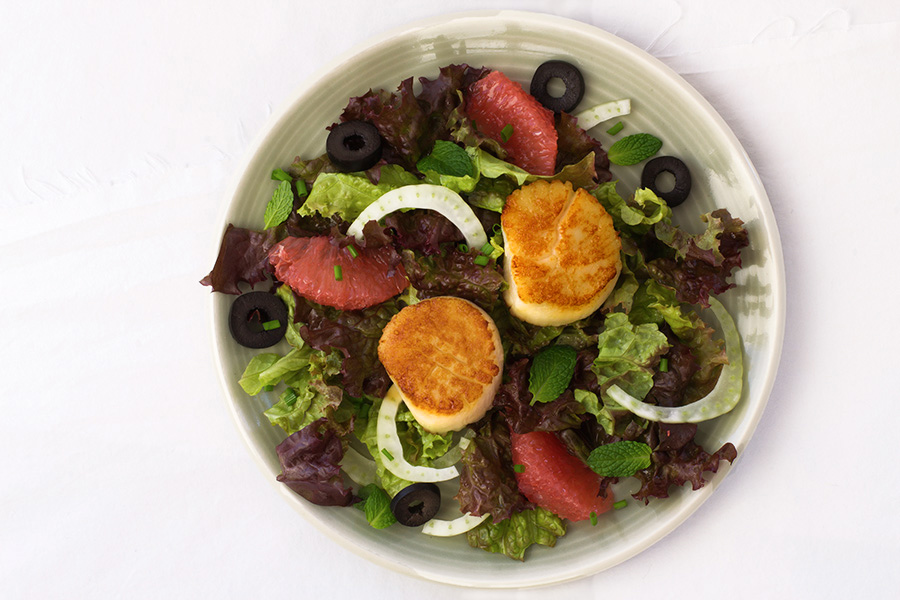 Winter Salad with Grapefruit and Seared Scallops (c)2013 La Domestique